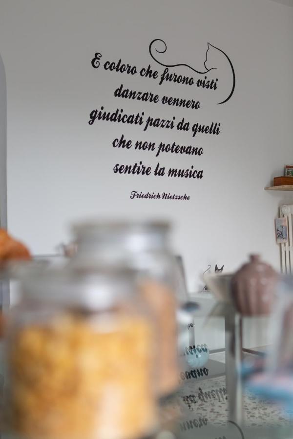 Casa Luisa Bed & Breakfast Salerno Exterior photo