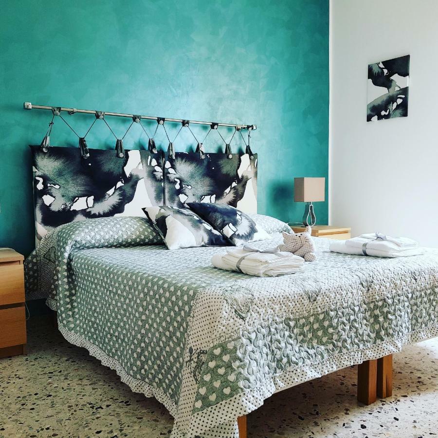 Casa Luisa Bed & Breakfast Salerno Exterior photo